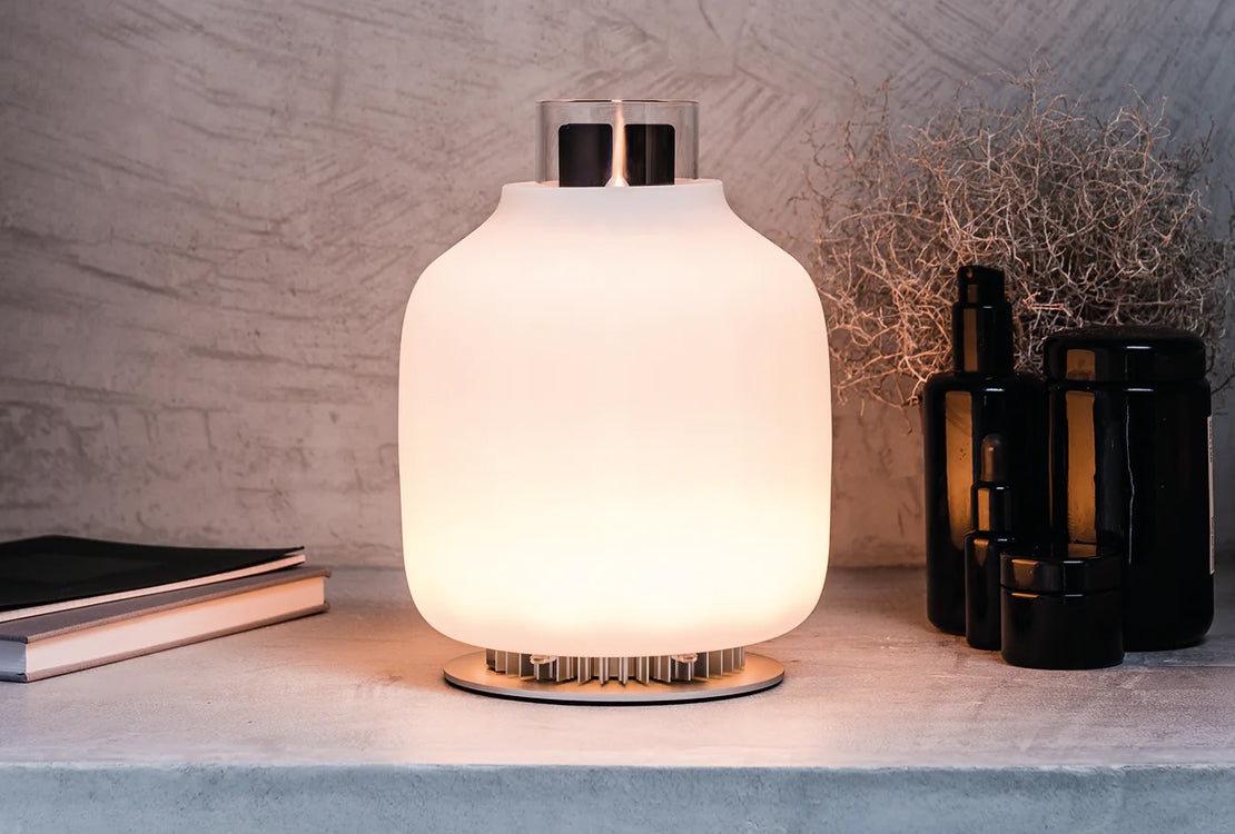 New: Candela Lamp+Charging Port